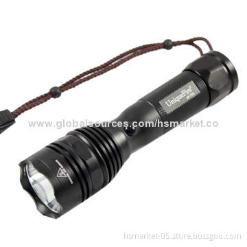 Rechargeable aluminum flashlight with 1 x 18650 Li-ion battery, Cree U2 LED, phone charging holeNew